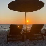 Junis Seaside Private Apartment