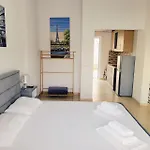 Apartment Junis Seaside Private Sarande