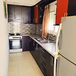 Junis Seaside Private * Sarande
