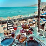 Apartment Junis Seaside Private Sarande