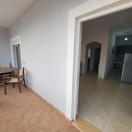 דירה Junis Seaside Private סרנדה