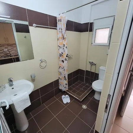 Junis Seaside Private * Sarandë